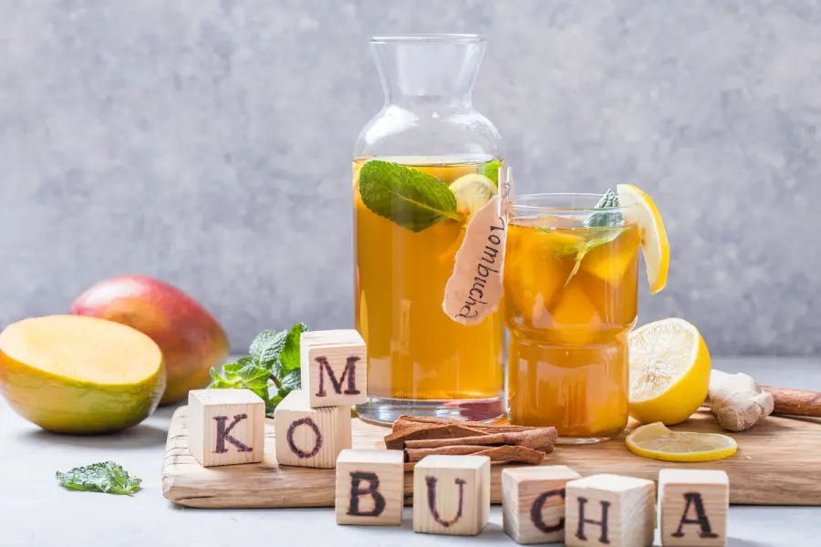 Dal Giappone arrivano i benefici kombucha, il tè fermentato antiossidante