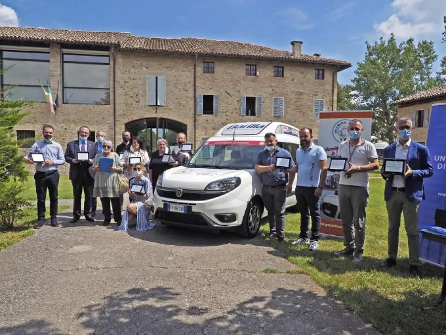 Nuovo pulmino senza bartiere per l'università di Parma
