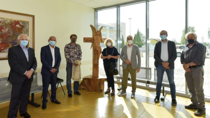 Donata statua all'ospedale di Vaio per ricordare il coronavirus