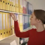 Cosa fa una segretaria e quali sono le sue responsabilità?