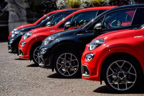 Fiat 500, continua il successo del “Fattore X”: 4a auto in Italia, in attesa della versione ibrida