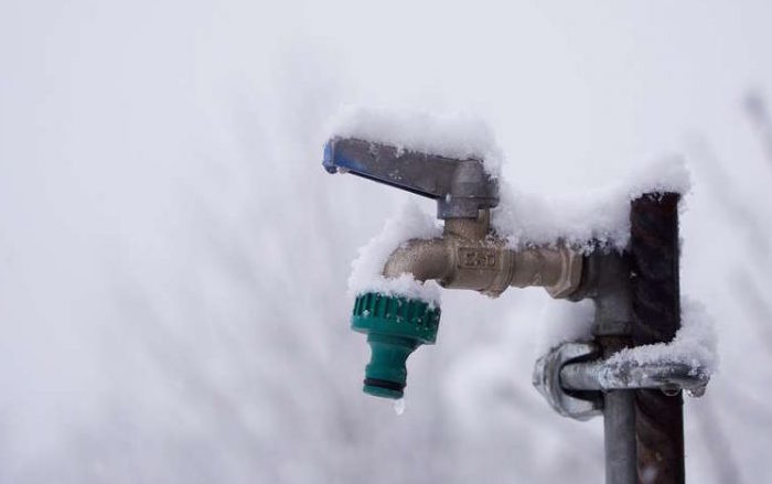 Gelate in arrivo, ecco come controllare i contatori