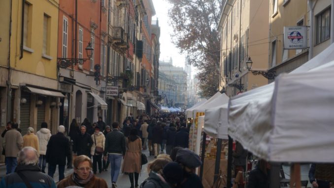 Boom di partecipazione alla festa di Santa Lucia