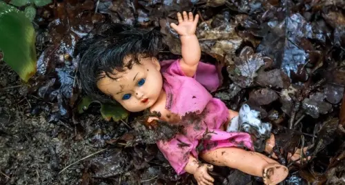 Infanticidio femminile : la mostra per le bimbe salvate