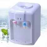 Nuovi dispenser d'acqua all'università