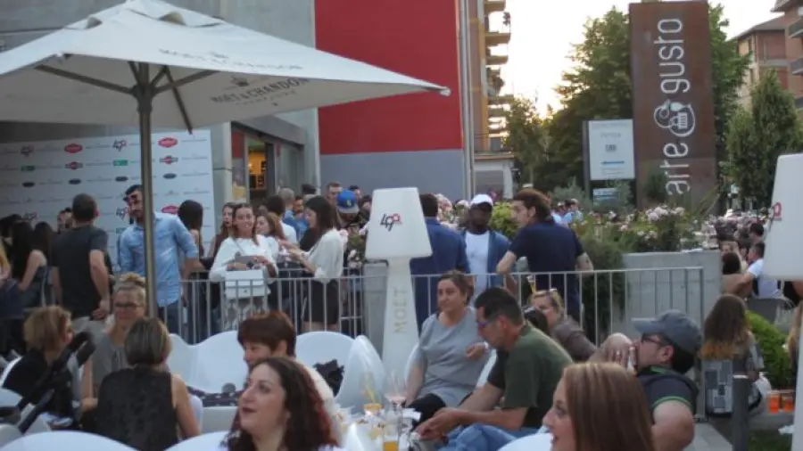 Il locale Arte e Gusto compie cinque anni: ecco come festeggia