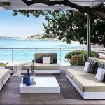 Arredamento da giardino, oudoor di pregio con i mobili giusti