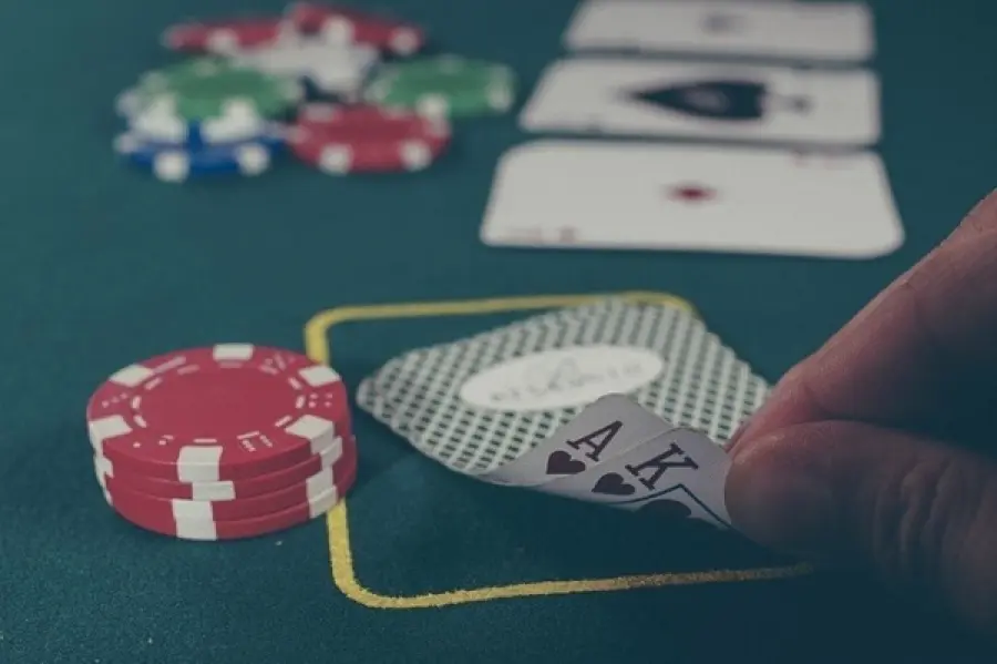 Gioco del blackjack: ecco le caratteristiche distintive